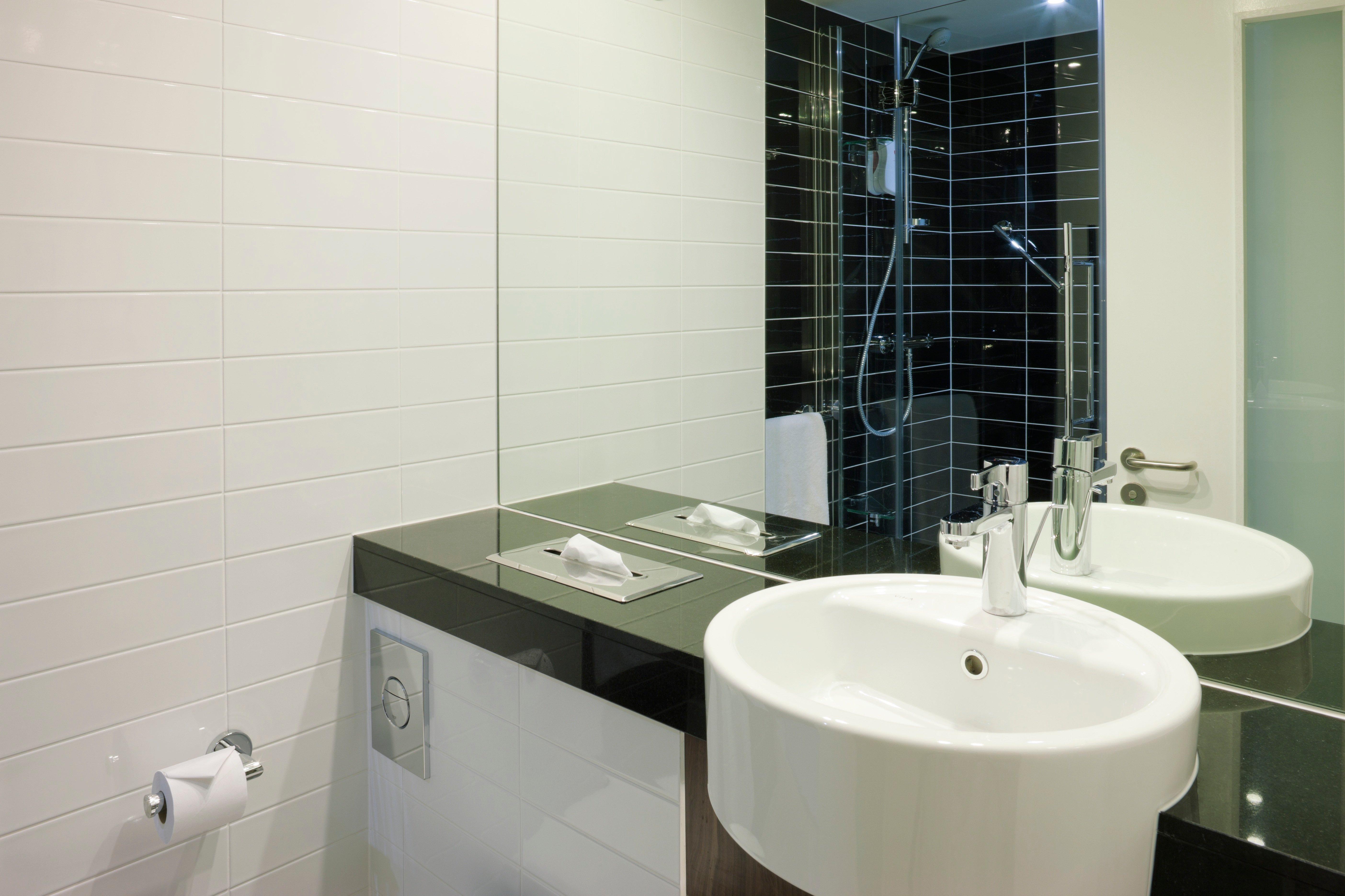 Holiday Inn Express Cambridge Duxford M11 Jct 10 By Ihg Exteriör bild