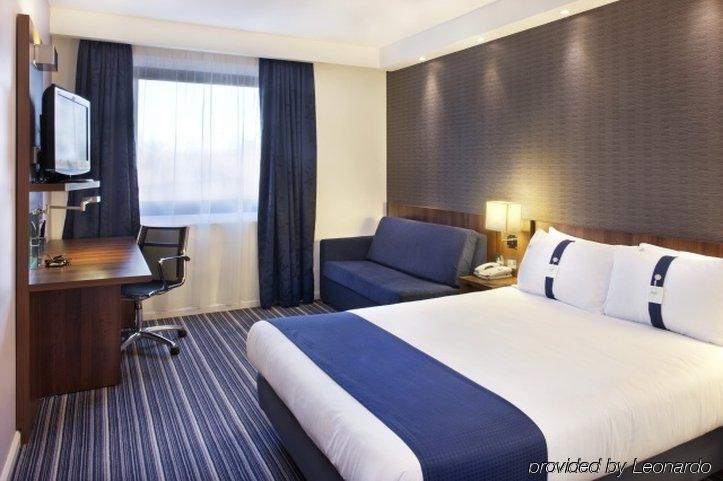 Holiday Inn Express Cambridge Duxford M11 Jct 10 By Ihg Rum bild