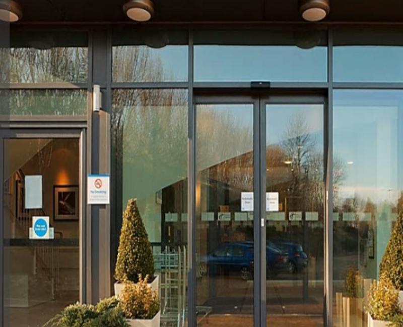 Holiday Inn Express Cambridge Duxford M11 Jct 10 By Ihg Exteriör bild