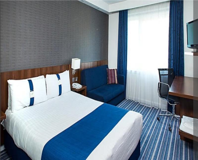 Holiday Inn Express Cambridge Duxford M11 Jct 10 By Ihg Exteriör bild