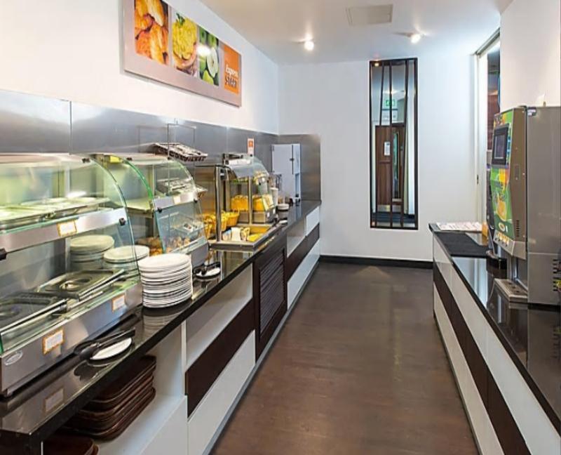 Holiday Inn Express Cambridge Duxford M11 Jct 10 By Ihg Exteriör bild